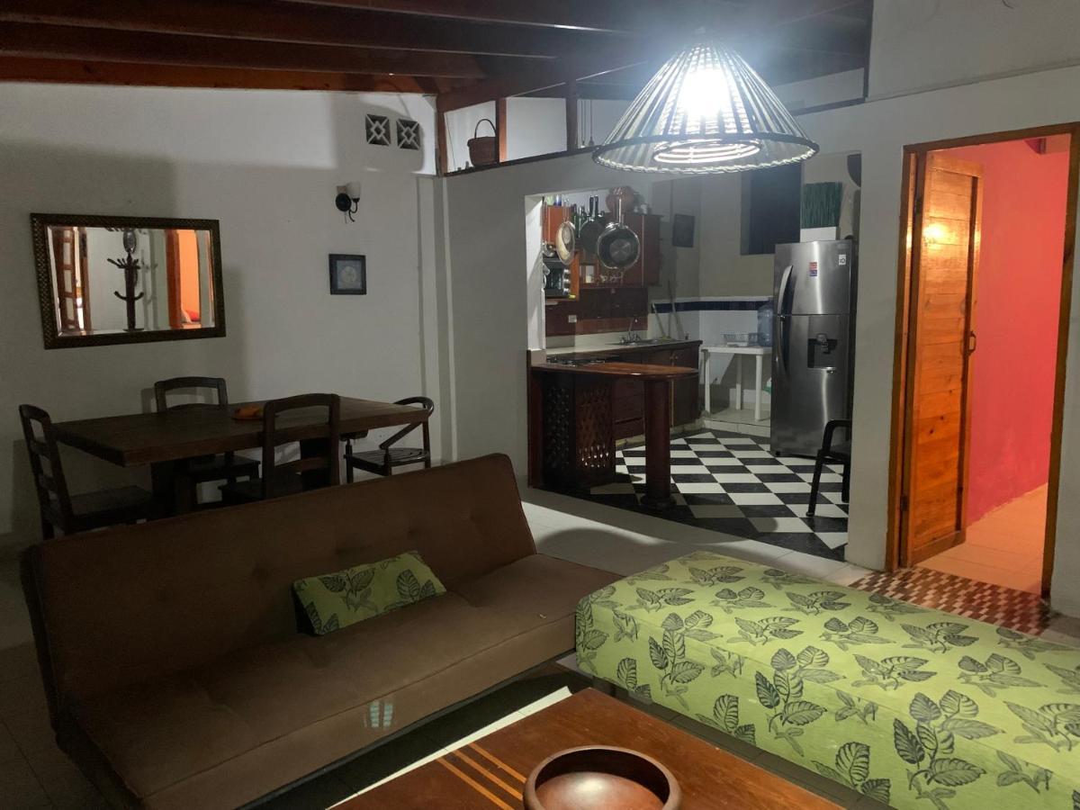 Hostal Casaluna San Andres Extérieur photo